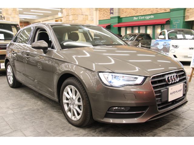 Audi A3 2016-06 9600-25