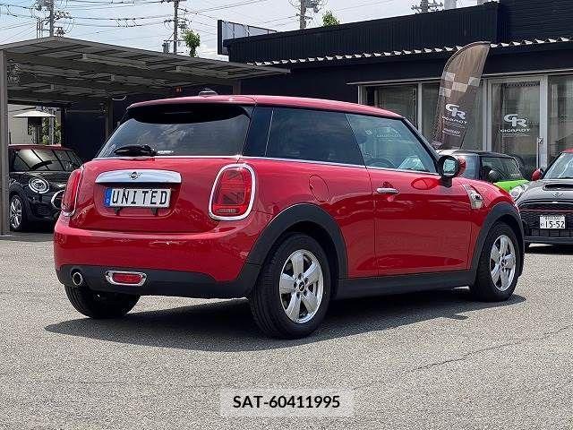 Bmw MINI 2021-03 319829-12