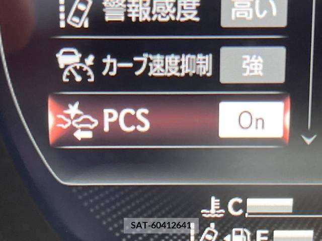 Lexus IS 2021-10 228450-4
