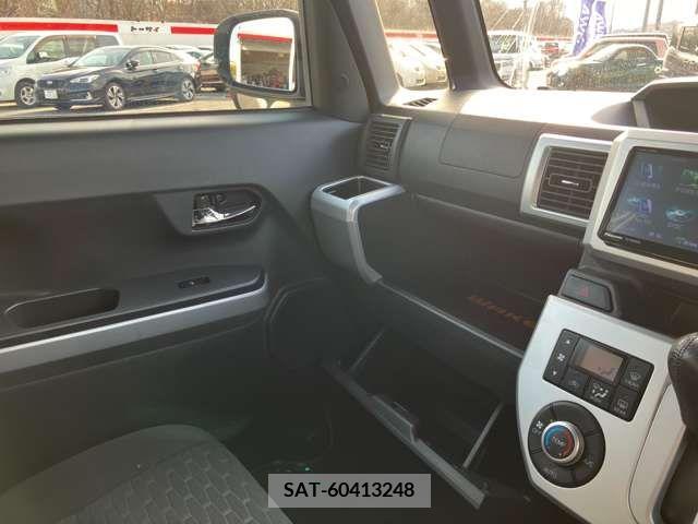 Daihatsu WAKE 2015-03 291743-17
