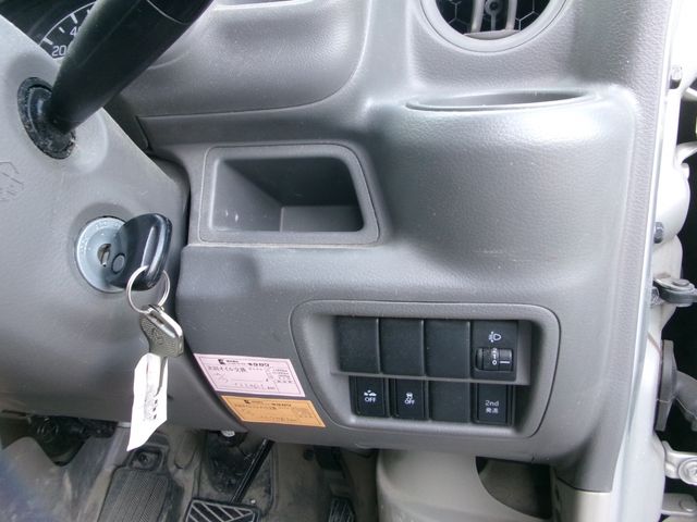 Mazda SCRUM VAN 2018-10 190532-10