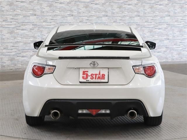 Toyota 86 2016-06 24147-9