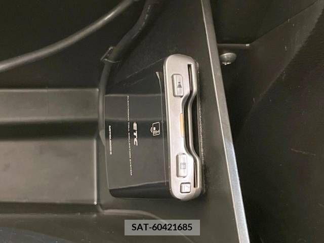 Suzuki SWIFT 2011-09 320901-3