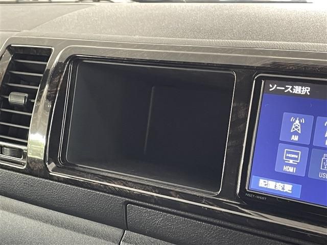 Toyota HIACE VAN 2019-08 13148-28