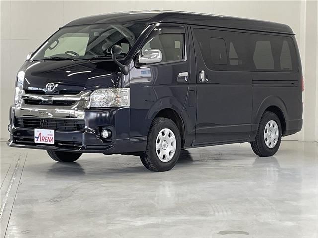 Toyota HIACE VAN 2019-08 13148-1