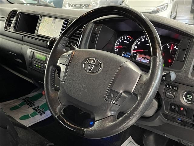 Toyota HIACE VAN 2019-08 13148-16