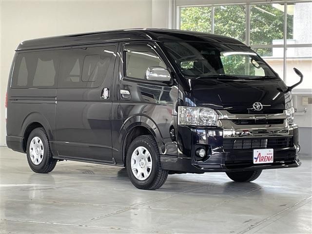 Toyota HIACE VAN 2019-08 13148-3