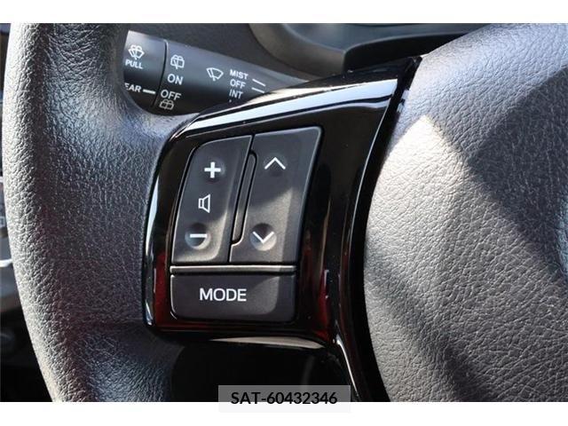 Toyota VITZ 2019-03 213569-17