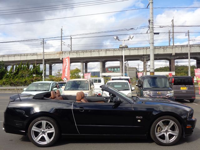 Ford MUSTANG 2013-08 190831-6