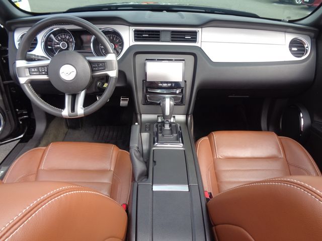 Ford MUSTANG 2013-08 190831-1