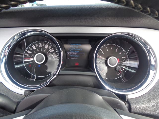 Ford MUSTANG 2013-08 190831-22