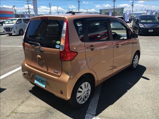 Nissan DAYZ 2014-10 8405-3