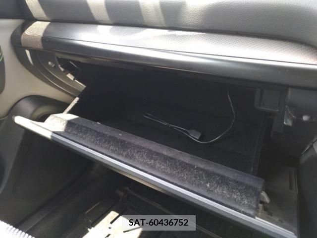 Subaru OUTBACK 2017-07 352327-19