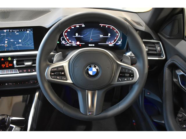 Bmw 2 SERIES 2022-03 12137-4