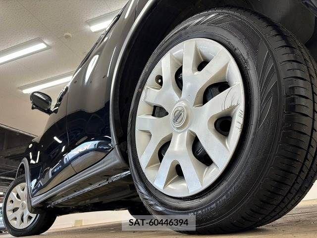 Nissan JUKE 2013-03 273995-19