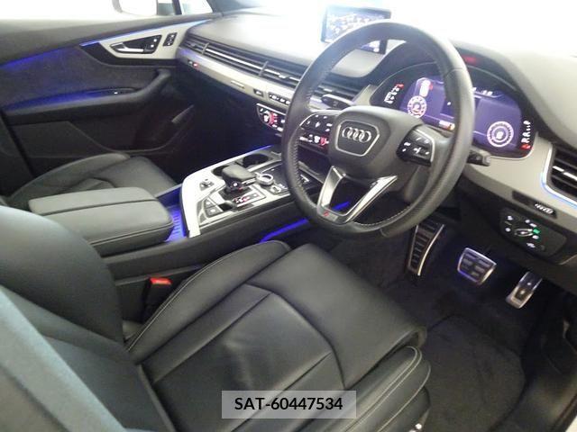 Audi Q7 2018-12 395788-7