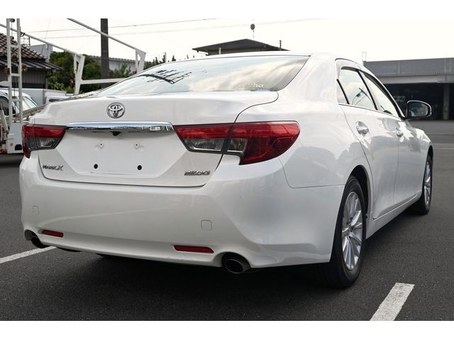 Toyota MARK X 2013-03 4230-4