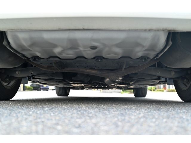 Toyota MARK X 2013-03 4230-10