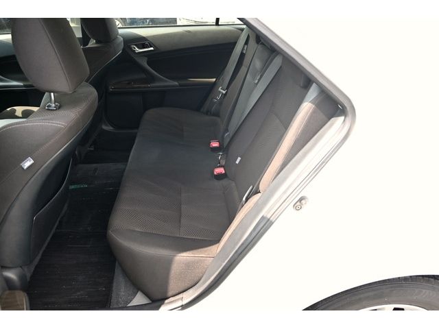 Toyota MARK X 2013-03 4230-16