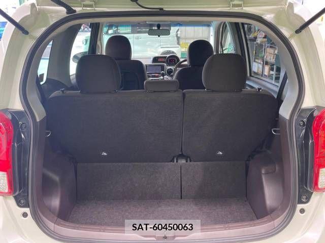 Toyota PORTE 2014-08 281807-10