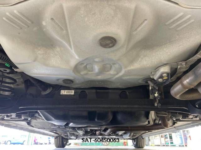 Toyota PORTE 2014-08 281807-19