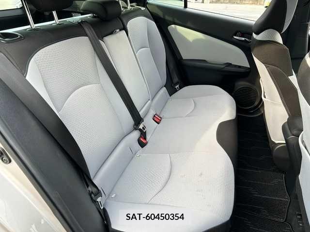 Toyota PRIUS 2019-03 283055-19