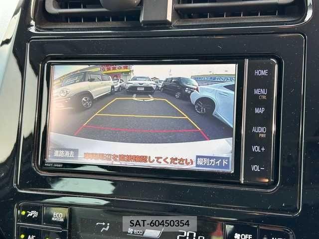 Toyota PRIUS 2019-03 283055-4
