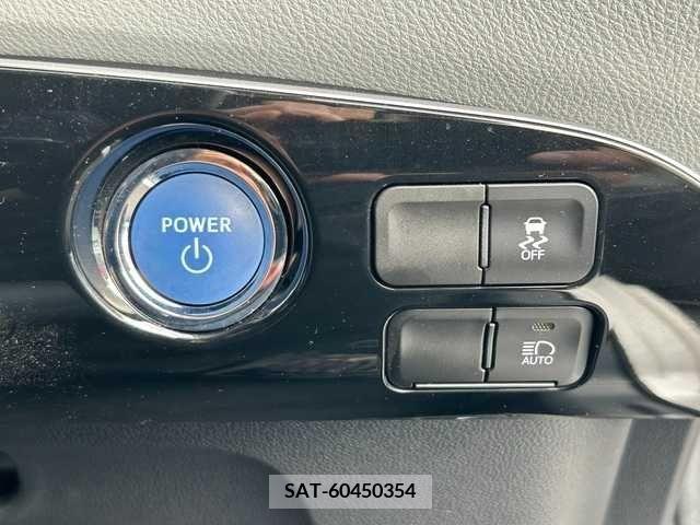 Toyota PRIUS 2019-03 283055-12