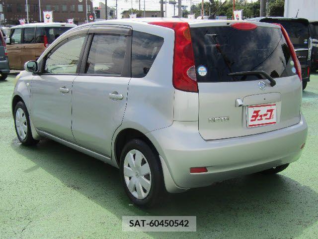 Nissan NOTE 2010-01 384496-8