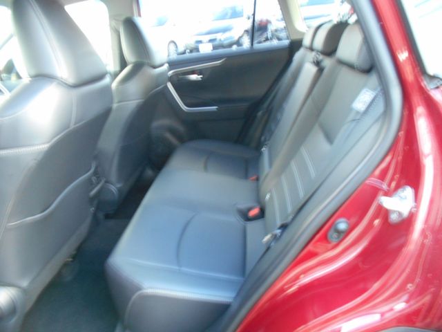 Toyota RAV4 2020-03 196107-13