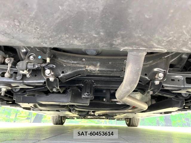 Lexus CT 2015-06 387952-19