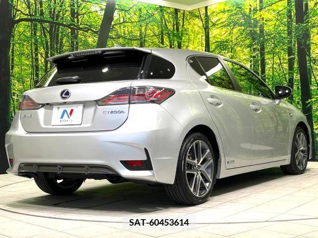 Lexus CT 2015-06 387952-17