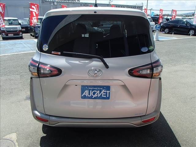 Toyota SIENTA 2017-01 17964-17