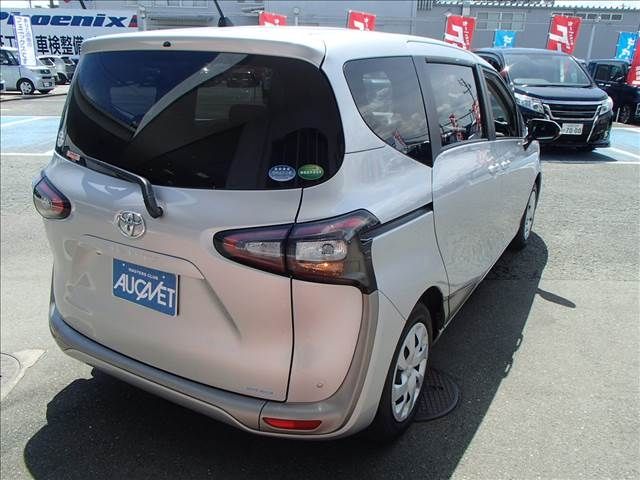 Toyota SIENTA 2017-01 17964-19