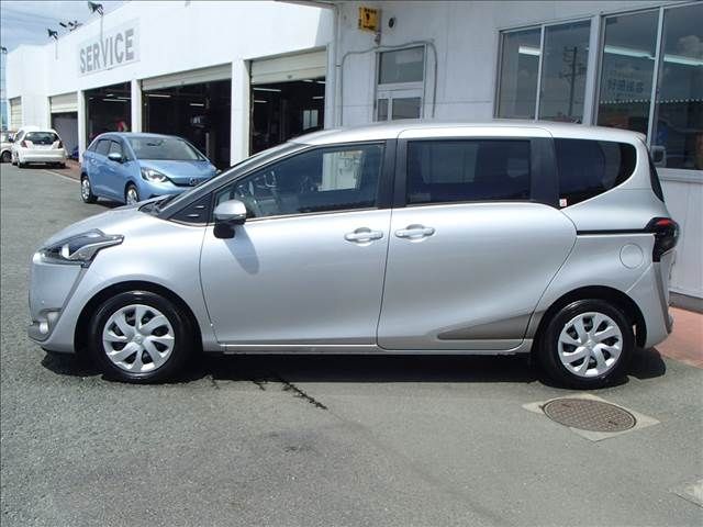 Toyota SIENTA 2017-01 17964-22