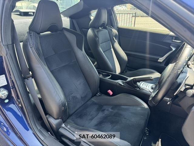 Toyota 86 2018-02 355257-8