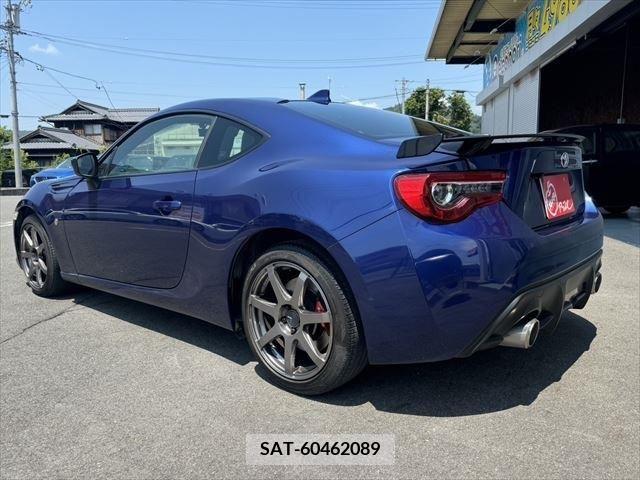 Toyota 86 2018-02 355257-19