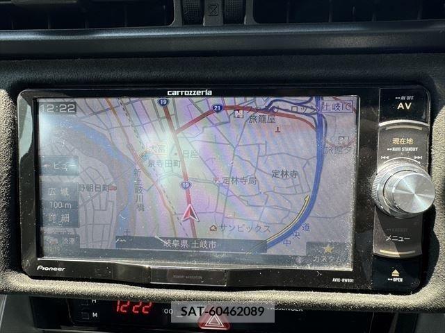 Toyota 86 2018-02 355257-2