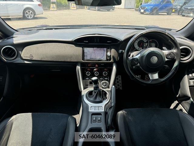 Toyota 86 2018-02 355257-1