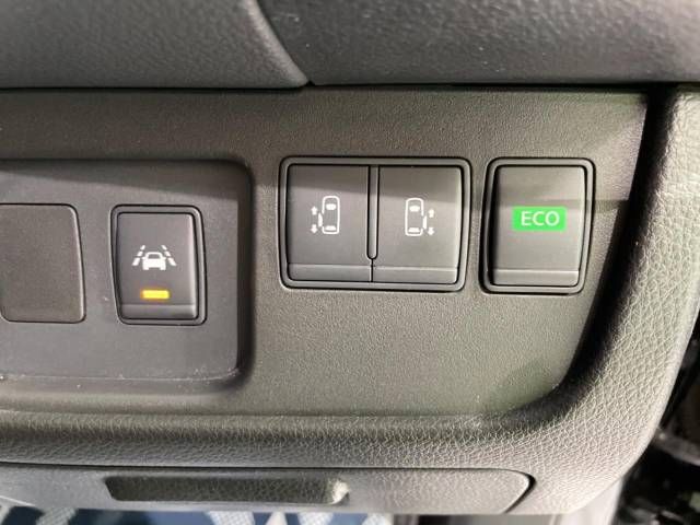 Nissan SERENA 2015-02 26374-6