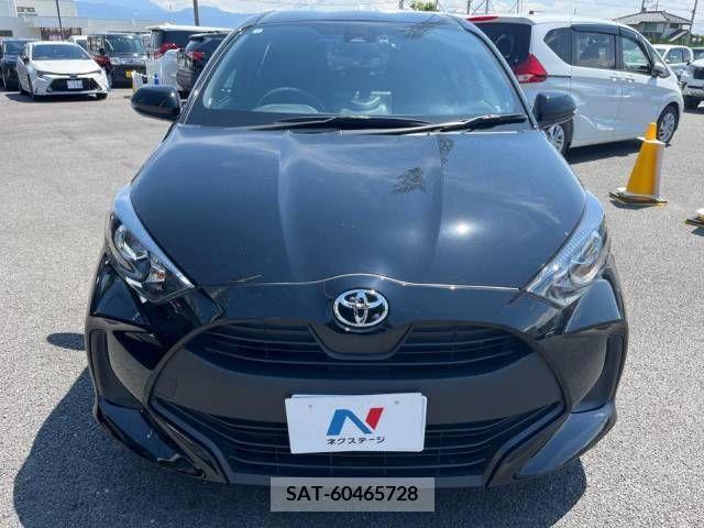 Toyota YARIS 2023-06 371436-14