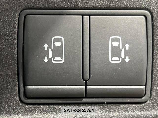 Nissan SERENA 2018-08 352077-6