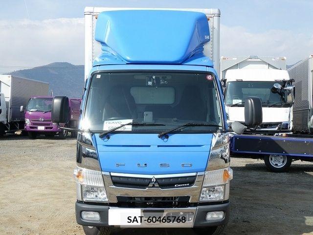 Mitsubishi CANTER 2019-10 294441-4