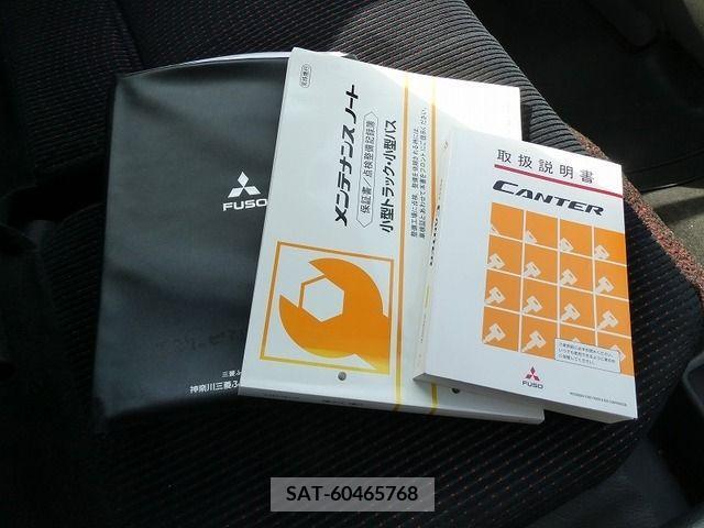 Mitsubishi CANTER 2019-10 294441-18