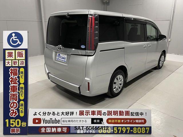 Toyota NOAH 2019-02 227170-12