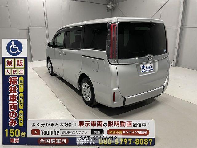 Toyota NOAH 2019-02 227170-11