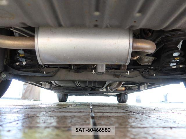 Nissan SERENA 2007-08 324840-23