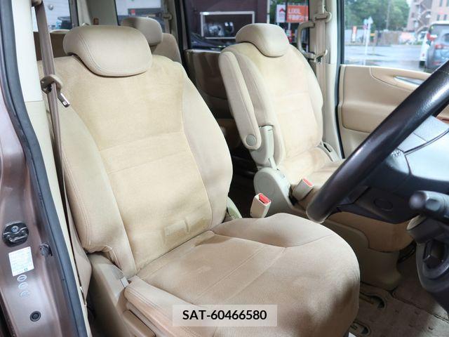 Nissan SERENA 2007-08 324840-24