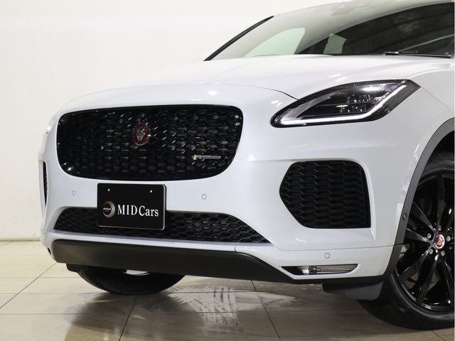 Jaguar E-PACE 2018-06 7571-5