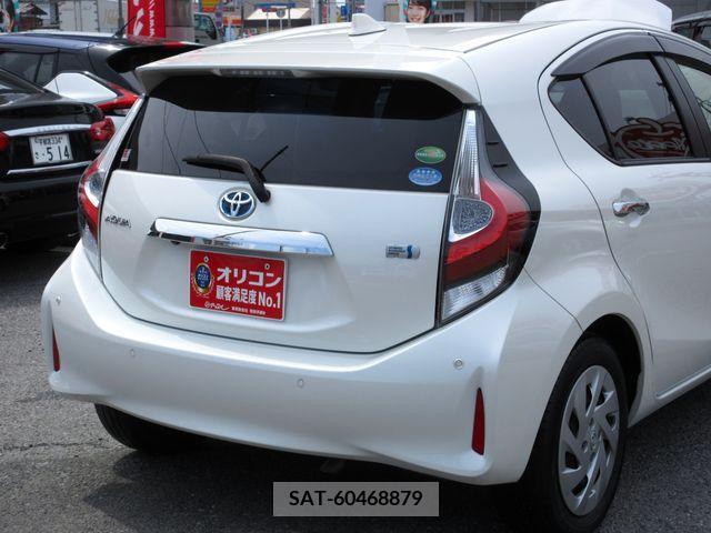 Toyota AQUA 2018-10 234471-15